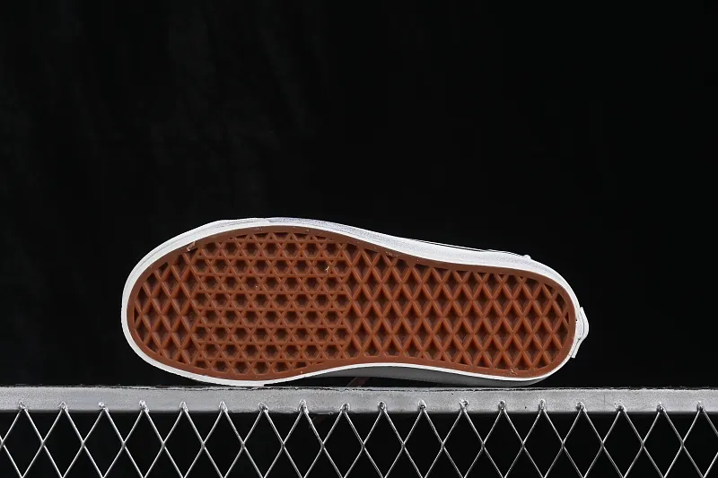 All categories Vans Vans series Vans Low Vans Low Vans Old Skool Vans low-top casual skateboard shoes VN000E8VYA6
